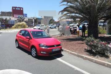 Vuelco de un vehículo con dos mujeres heridas en el Cruce de Melenara (Foto TA)